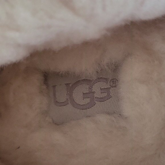 UGG AUSTRALIA Moccasin Slippers Shoes - Picture 6 of 11